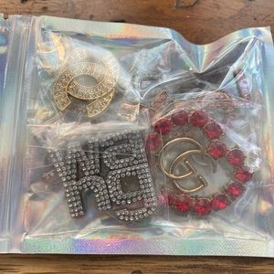 Jibitz for crocs Chanel ,  Gucci and YSL decorate your crocs